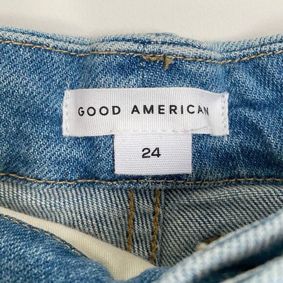 Good American Good Curve Denim Shorts Distressed High Rise Size 24 (4XL) NWT - Picture 8 of 16